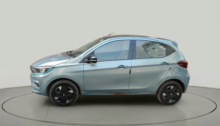 2023 Tata TIAGO EV XZ PLUS TECH LUX LONG RANGE, Electric, Automatic, 14,768 km, exterior