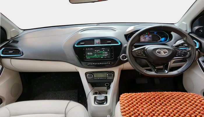 2023 Tata TIAGO EV XZ PLUS TECH LUX LONG RANGE, Electric, Automatic, 14,768 km, interior