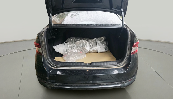 2024 Skoda SLAVIA ACTIVE 1.0L TSI MT, Petrol, Manual, 1,632 km, exterior