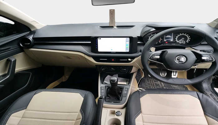 2024 Skoda SLAVIA ACTIVE 1.0L TSI MT, Petrol, Manual, 1,632 km, interior