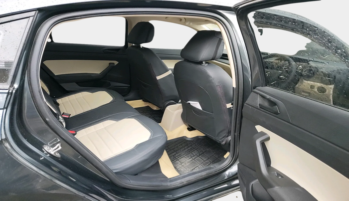 2024 Skoda SLAVIA ACTIVE 1.0L TSI MT, Petrol, Manual, 1,632 km, interior