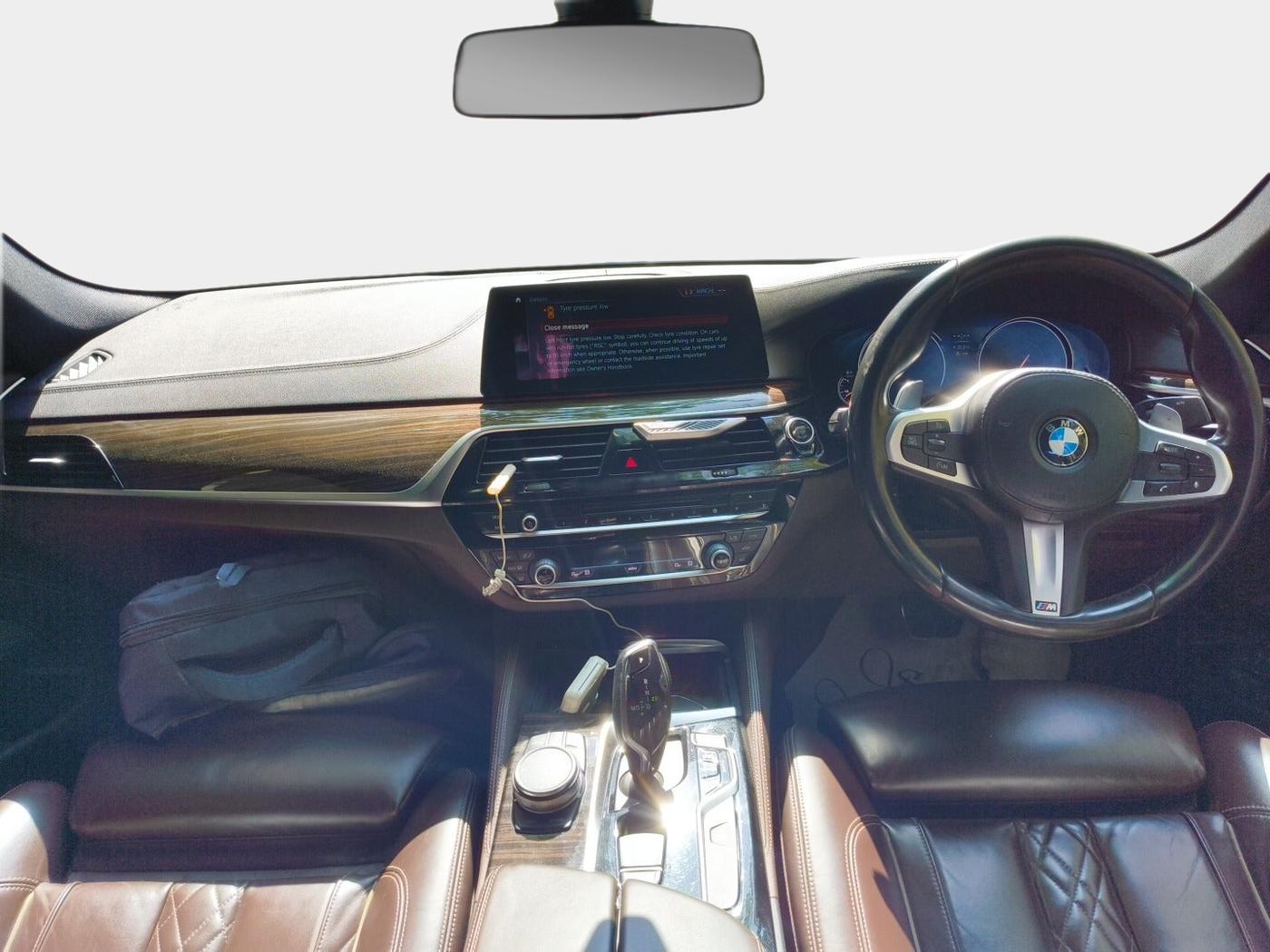 2018 BMW 5 Series 530d M Sport, Diesel, Automatic, 49,080 km, interior
