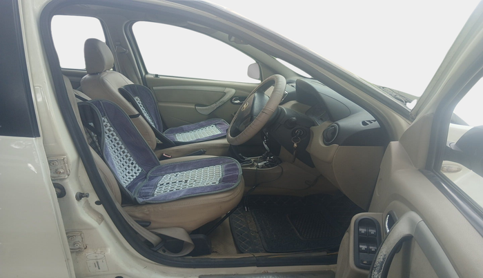 2014 Nissan Terrano XL D PLUS, Diesel, Manual, 1,37,158 km, interior