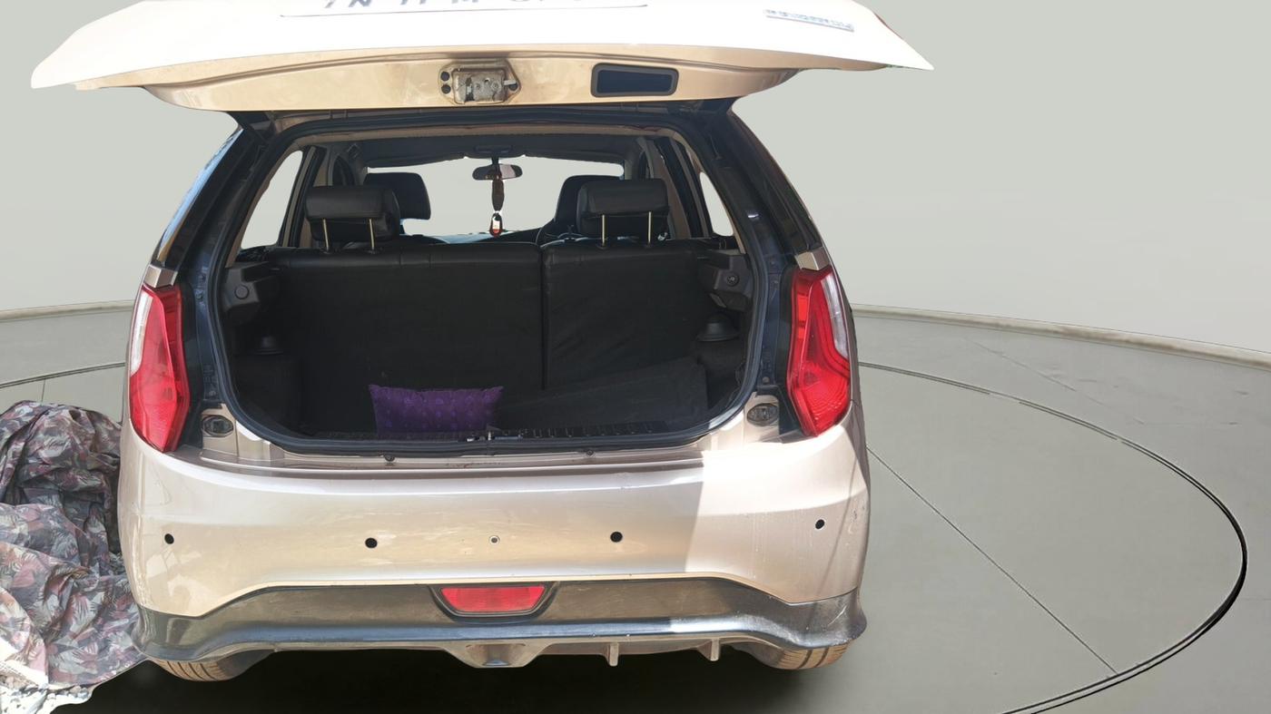 2014 Tata Bolt XT REVOTRON, Petrol, Manual, 45,329 km, exterior
