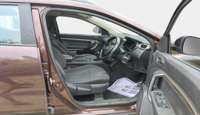 2022 Renault Kiger RXT AMT, Petrol, Automatic, 33,678 km, interior