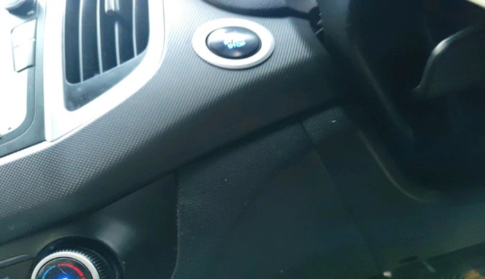 2018 Hyundai Creta SX 1.6 PETROL DUAL TONE, Petrol, Manual, 1,10,507 km, interior