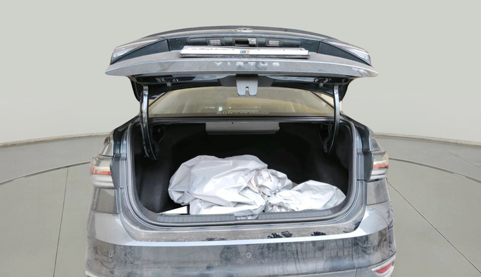 2022 Volkswagen VIRTUS TOPLINE TSI 1.0 AT, Petrol, Automatic, 81,566 km, exterior