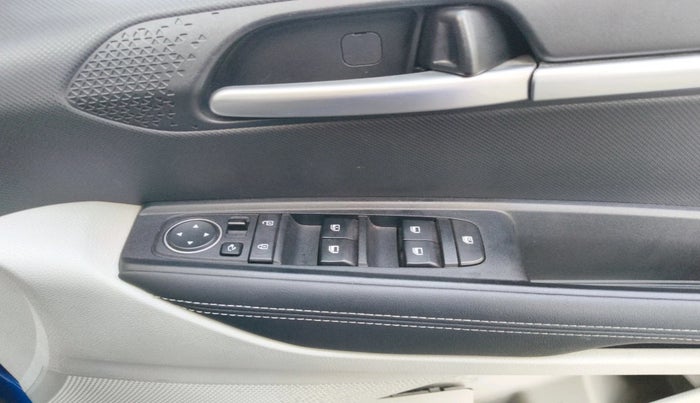 2021 KIA SONET HTX 1.0 IMT, Petrol, Manual, 25,304 km, interior