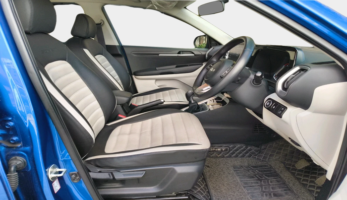 2021 KIA SONET HTX 1.0 IMT, Petrol, Manual, 25,304 km, interior