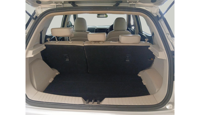 2019 Mahindra XUV300 W8 (O) 1.5 DIESEL, Diesel, Manual, 54,514 km, exterior