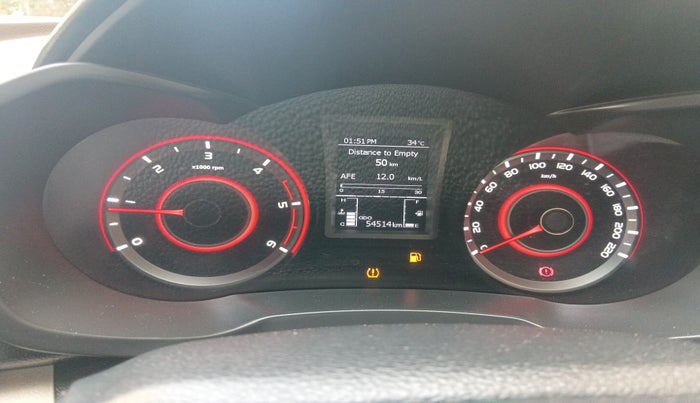 2019 Mahindra XUV300 W8 (O) 1.5 DIESEL, Diesel, Manual, 54,514 km, interior