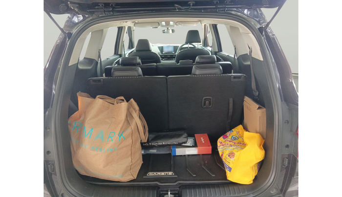 2023 KIA CARENS  PRESTIGE PLUS 1.5 TURBO PETROL IMT 7 STR , Petrol, Manual, 12,150 km, exterior