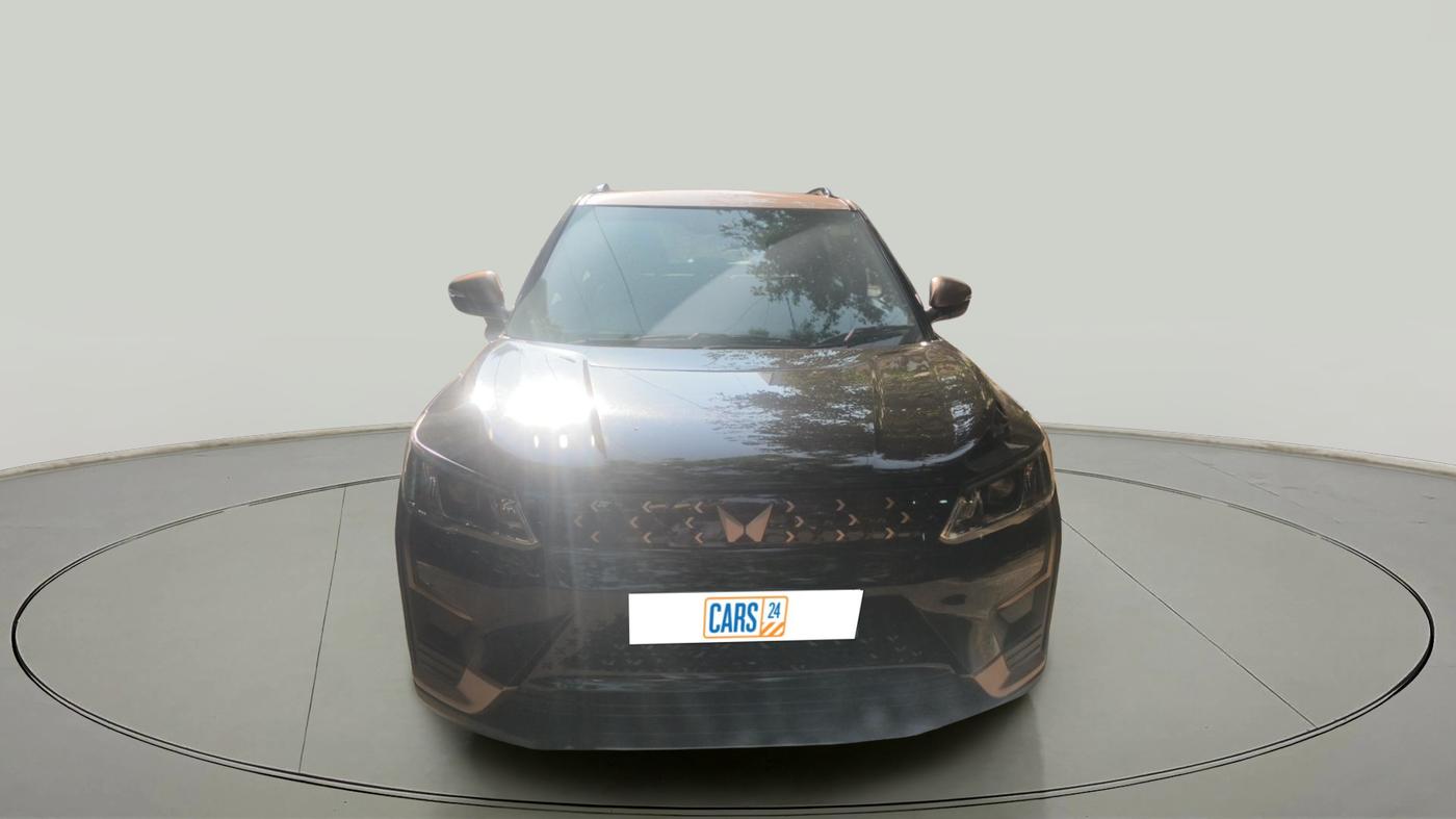 2023 Mahindra XUV400 EL 7.2 KW, Electric, Automatic, 2,118 km, exterior