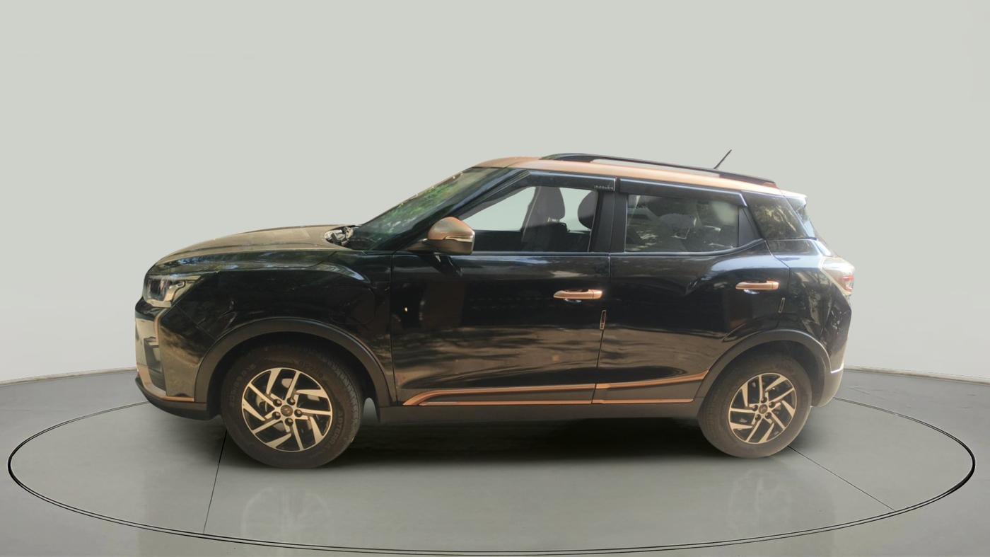 2023 Mahindra XUV400 EL 7.2 KW, Electric, Automatic, 2,118 km, exterior