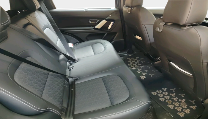 2024 Tata Harrier Fearless Plus AT, Diesel, Automatic, 9,531 km, interior