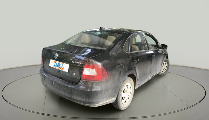 2012 Skoda Rapid AMBITION 1.6 TDI CR MT, Diesel, Manual, 1,76,378 km, exterior