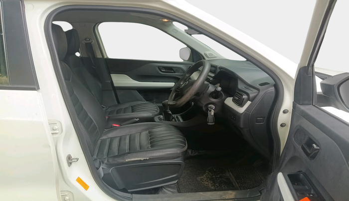 2023 Tata PUNCH PURE MT, Petrol, Manual, 59,386 km, interior