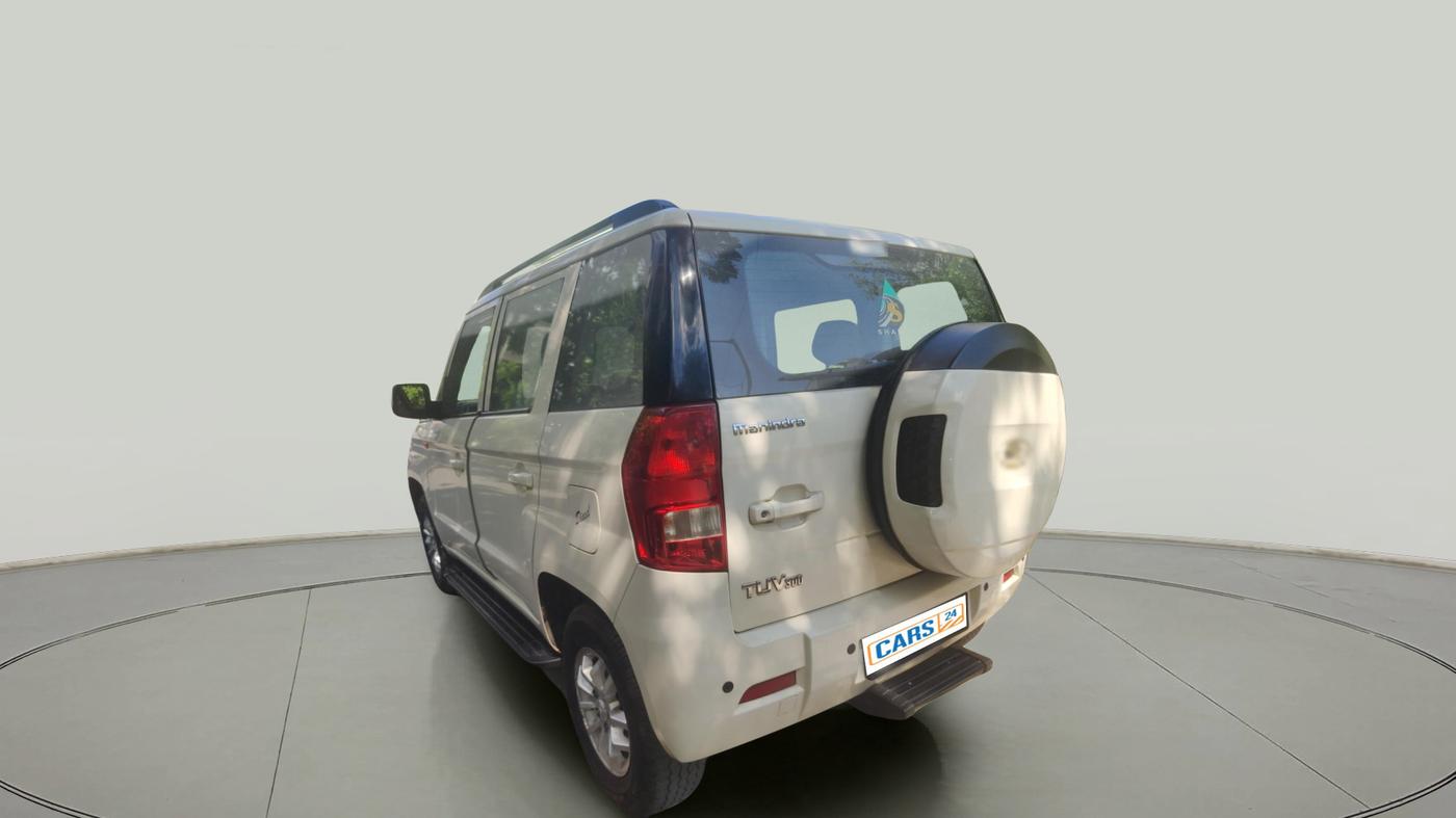 2017 Mahindra TUV300 T8 AMT, Diesel, Automatic, 73,992 km, exterior