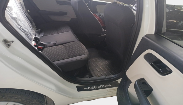 2024 Tata ALTROZ XM PETROL, Petrol, Manual, 7,684 km, interior