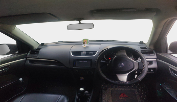 2013 Maruti Swift VXI, Petrol, Manual, 85,139 km, interior