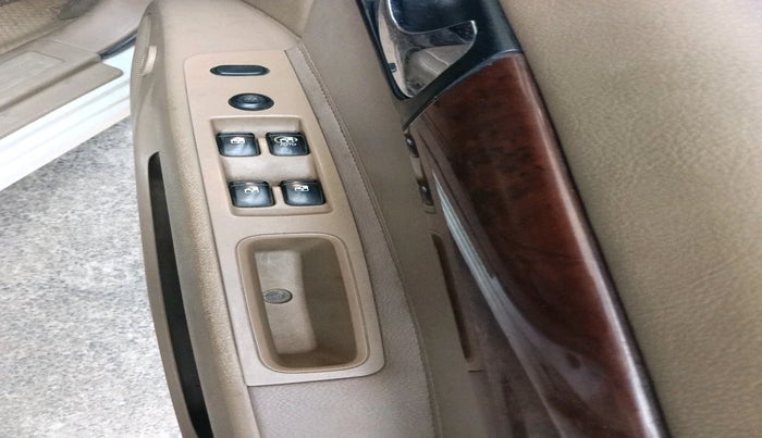 2011 Chevrolet Optra Magnum LT 2.0 TCDI, Diesel, Manual, 1,79,095 km, interior