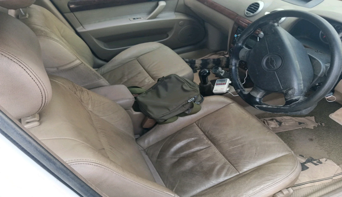 2011 Chevrolet Optra Magnum LT 2.0 TCDI, Diesel, Manual, 1,79,095 km, interior