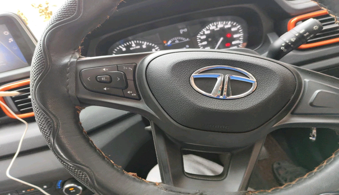 2022 Tata PUNCH ADVENTURE MT, Petrol, Manual, 37,321 km, interior