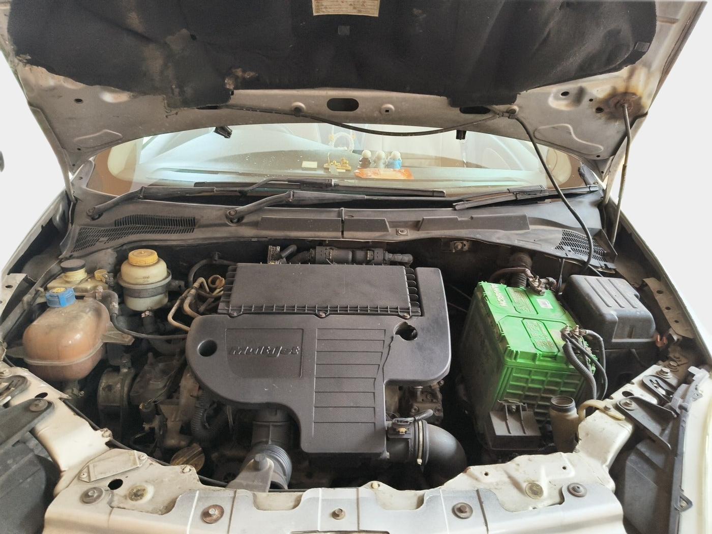 2013 Fiat Linea ACTIVE 1.3 L, Diesel, Manual, 80,508 km, exterior