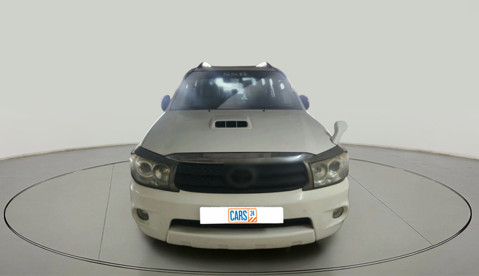 2010 Toyota Fortuner 3.0 4X4 MT, Diesel, Manual, 1,29,354 km, exterior