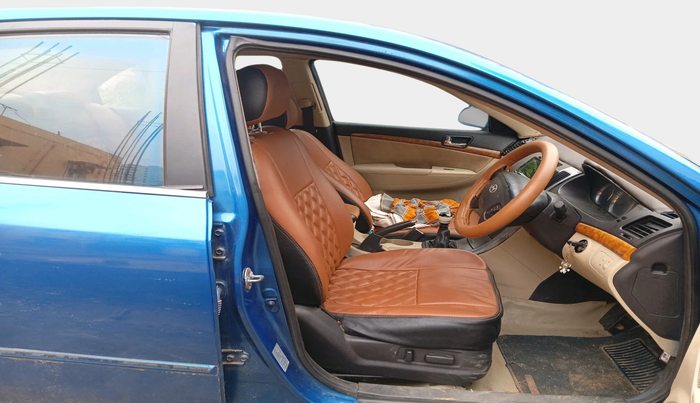 2010 Hyundai Sonata Transform 2.4 VTVT, Petrol, Manual, 1,96,977 km, interior