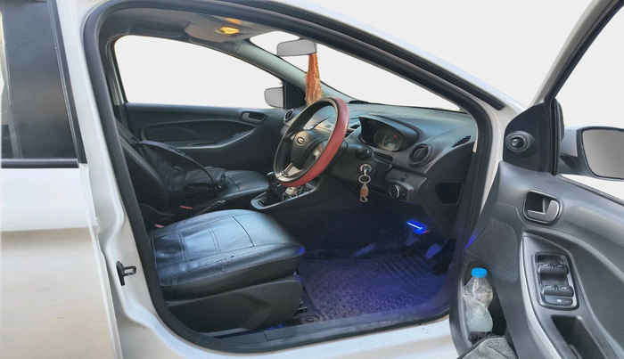 2016 Ford New Figo TREND 1.2 PETROL, Petrol, Manual, 38,674 km, interior