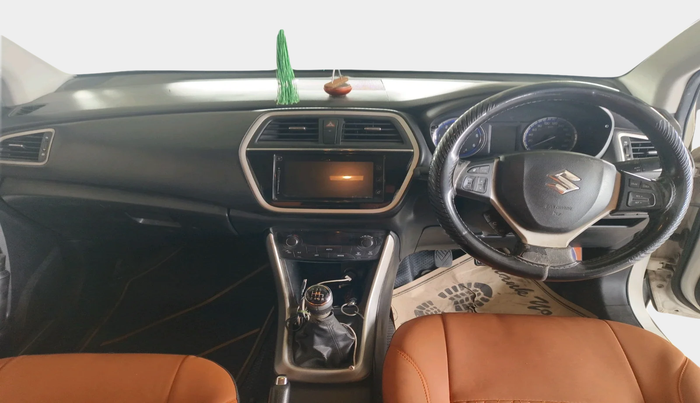 2016 Maruti S Cross ALPHA 1.6, Diesel, Manual, 1,35,836 km, interior