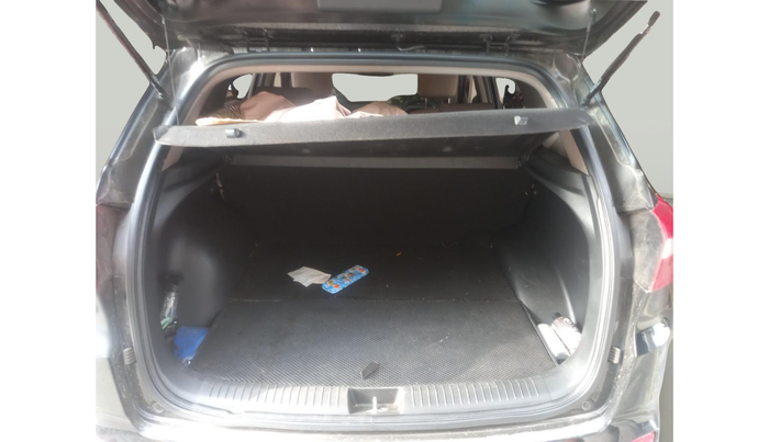 2017 Hyundai Creta SX PLUS 1.6 PETROL, Petrol, Manual, 70,610 km, exterior