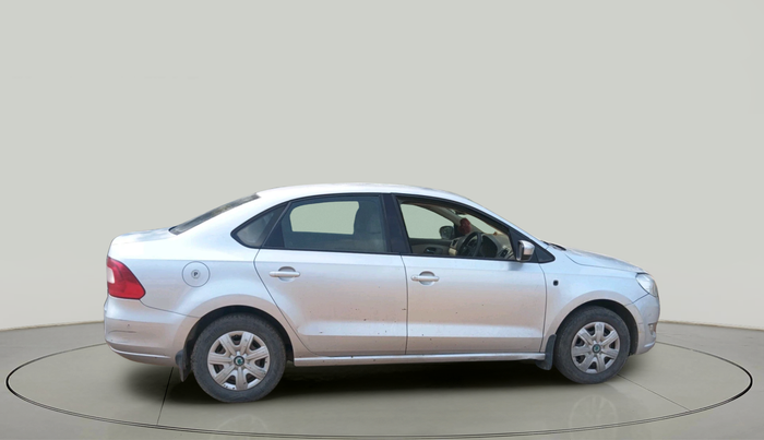 2013 Skoda Rapid AMBITION 1.6 MPI MT, Petrol, Manual, 50,643 km, exterior