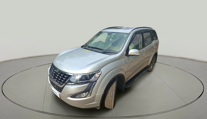 2018 Mahindra XUV500 W9 AT, Diesel, Automatic, 1,27,645 km, exterior