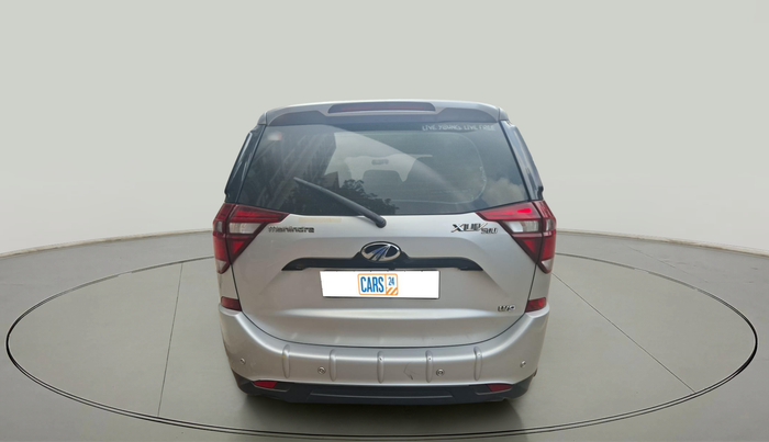 2018 Mahindra XUV500 W9 AT, Diesel, Automatic, 1,27,645 km, exterior