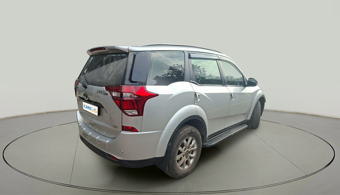 2018 Mahindra XUV500 W9 AT, Diesel, Automatic, 1,27,645 km, exterior