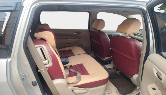 2012 Maruti Ertiga ZXI, Petrol, Manual, 1,57,662 km, interior