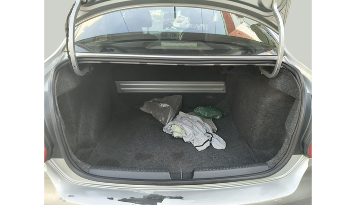 2015 Volkswagen Vento COMFORTLINE 1.5 AT, Diesel, Automatic, 1,21,280 km, exterior