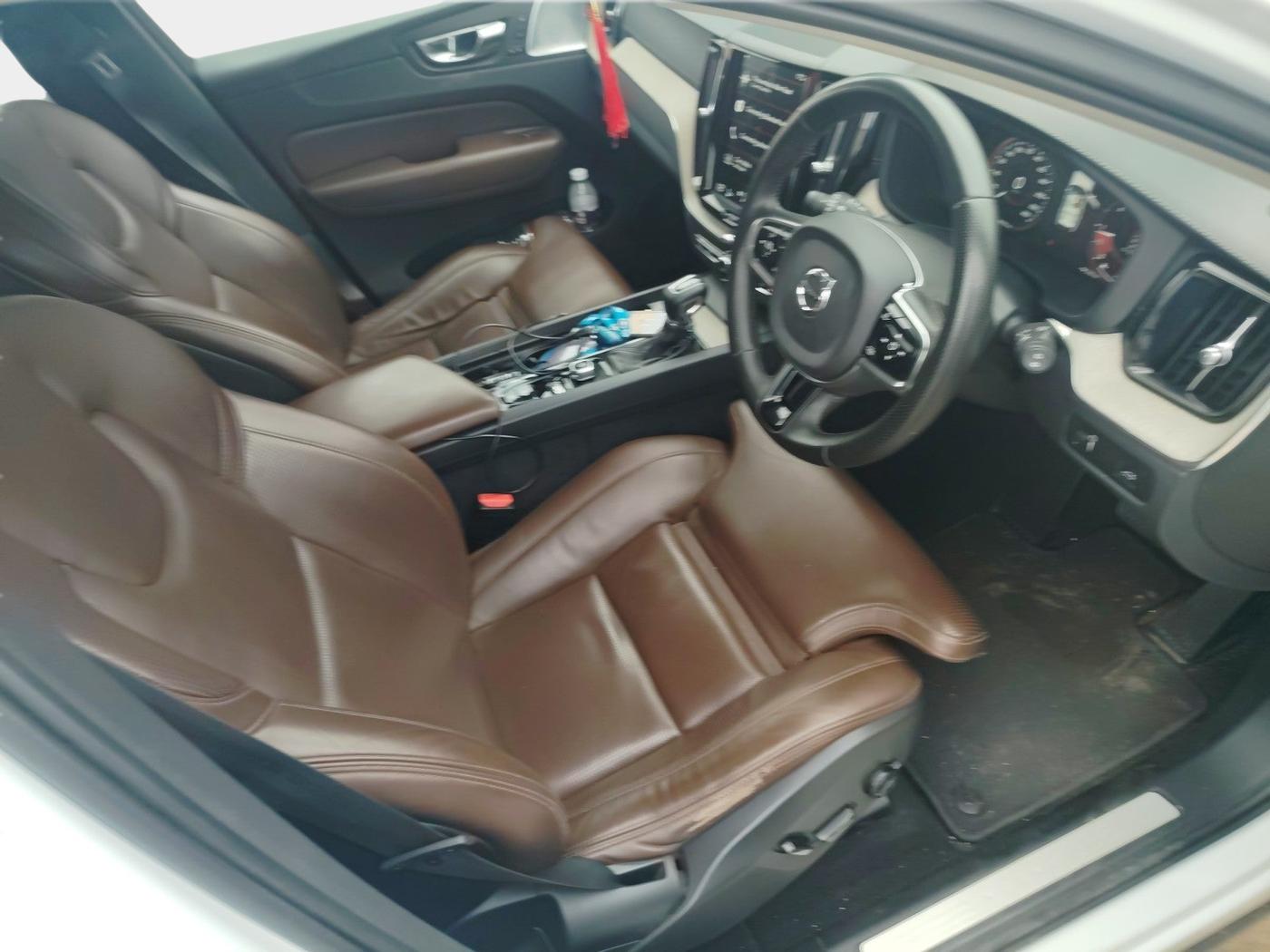 2019 Volvo XC 60 D5 INSCRIPTION, Diesel, Automatic, 84,767 km, interior