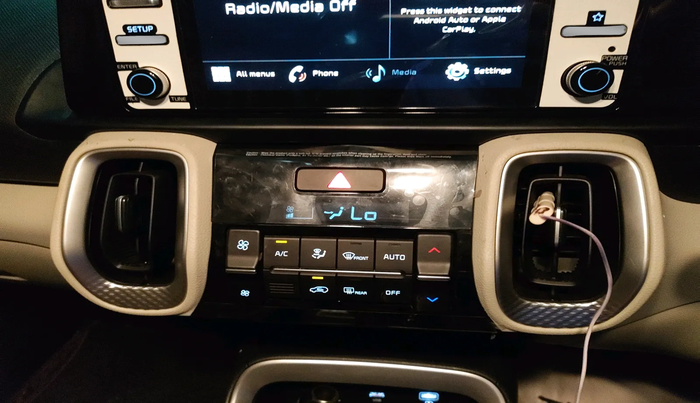 2023 KIA SONET HTX ANNIVERSARY EDITION 1.0 IMT, Petrol, Manual, 5,629 km, interior