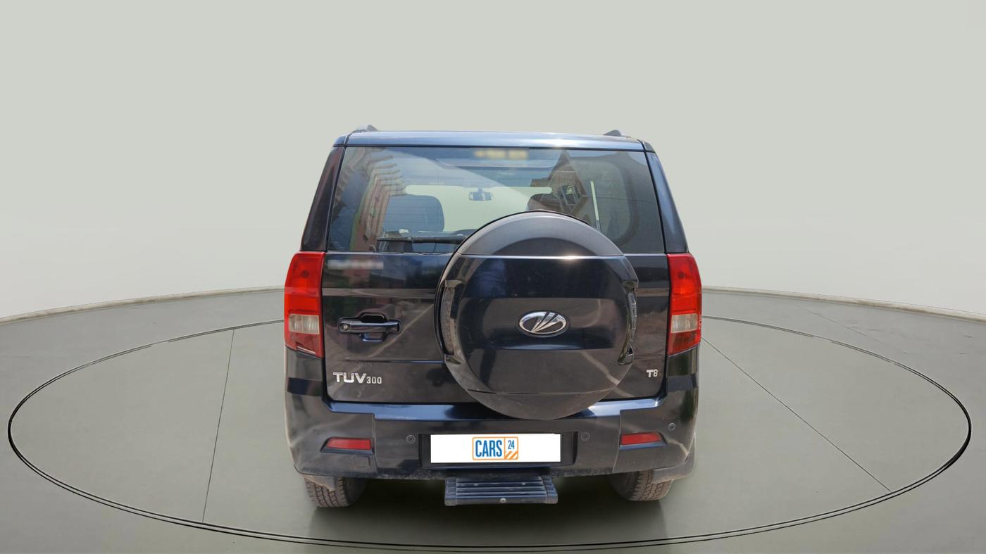 2015 Mahindra TUV300 T8, Diesel, Manual, 1,28,827 km, exterior