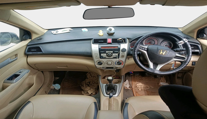 2010 Honda City 1.5L I-VTEC V MT, Petrol, Manual, 1,21,036 km, interior