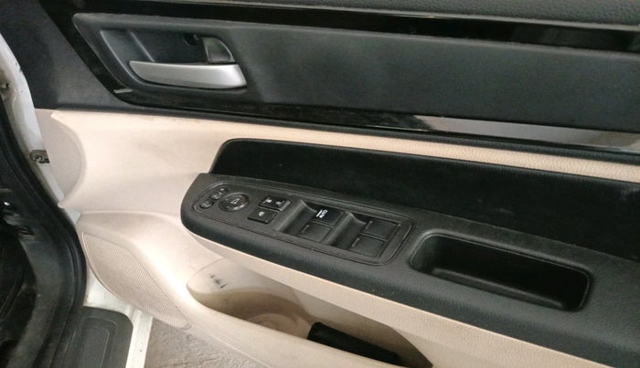 2020 Honda Amaze 1.2L I-VTEC VX, Petrol, Manual, 1,08,041 km, interior