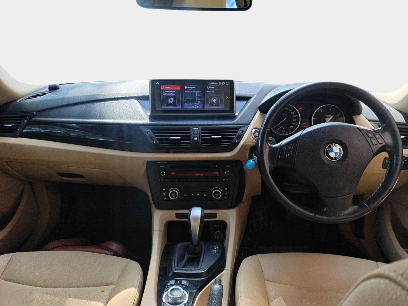 2011 BMW X1 sDrive20d, Diesel, Automatic, 62,426 km, interior