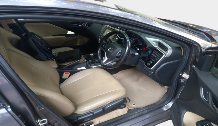 2021 Honda City 1.5L I-VTEC V MT 4TH GEN, Petrol, Manual, 29,901 km, interior