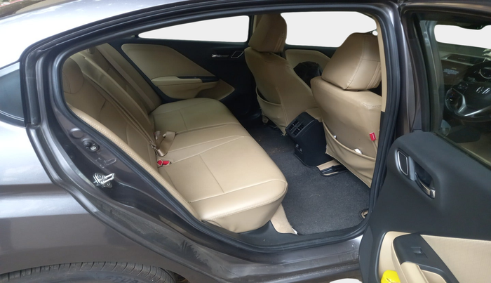 2021 Honda City 1.5L I-VTEC V MT 4TH GEN, Petrol, Manual, 29,901 km, interior
