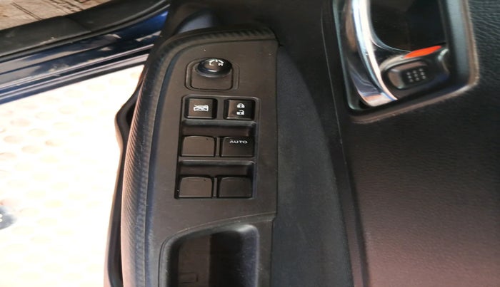 2023 Maruti Swift VXI, Petrol, Manual, 25,068 km, interior