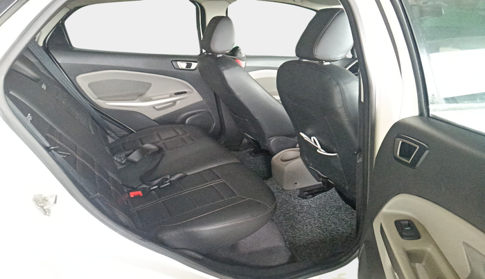 2017 Ford Ecosport TITANIUM 1.5L DIESEL, Diesel, Manual, 1,36,359 km, interior