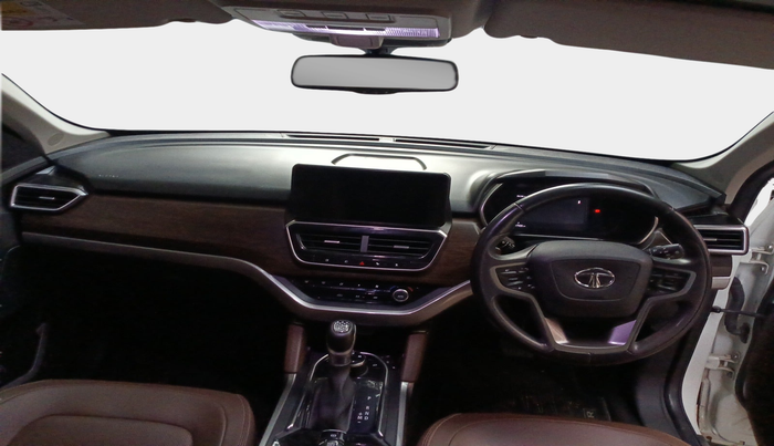 2023 Tata Harrier XZA PLUS O DUAL TONE, Diesel, Automatic, 17,428 km, interior